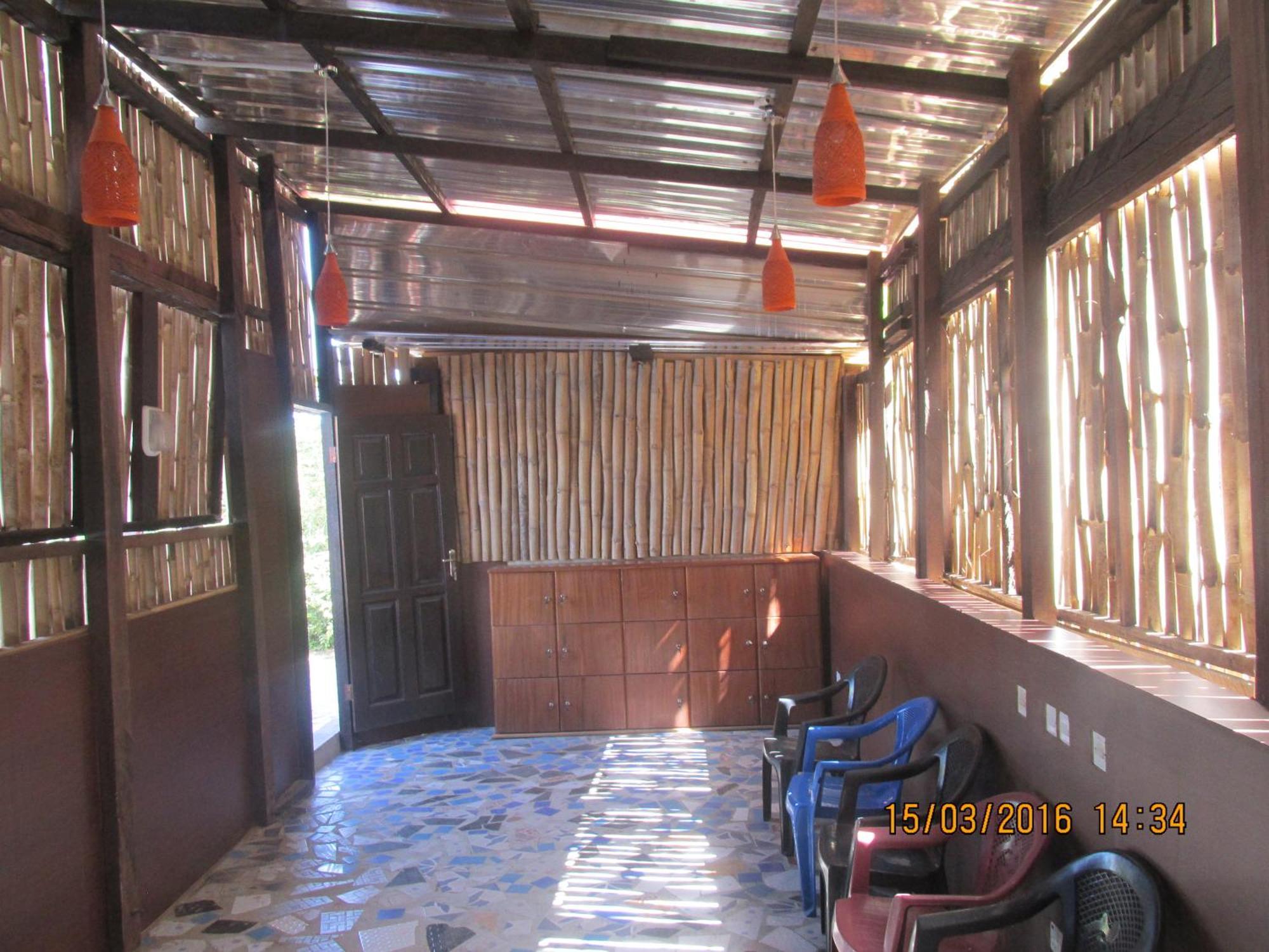 Jamaica Inn Guest House Botianaw Esterno foto