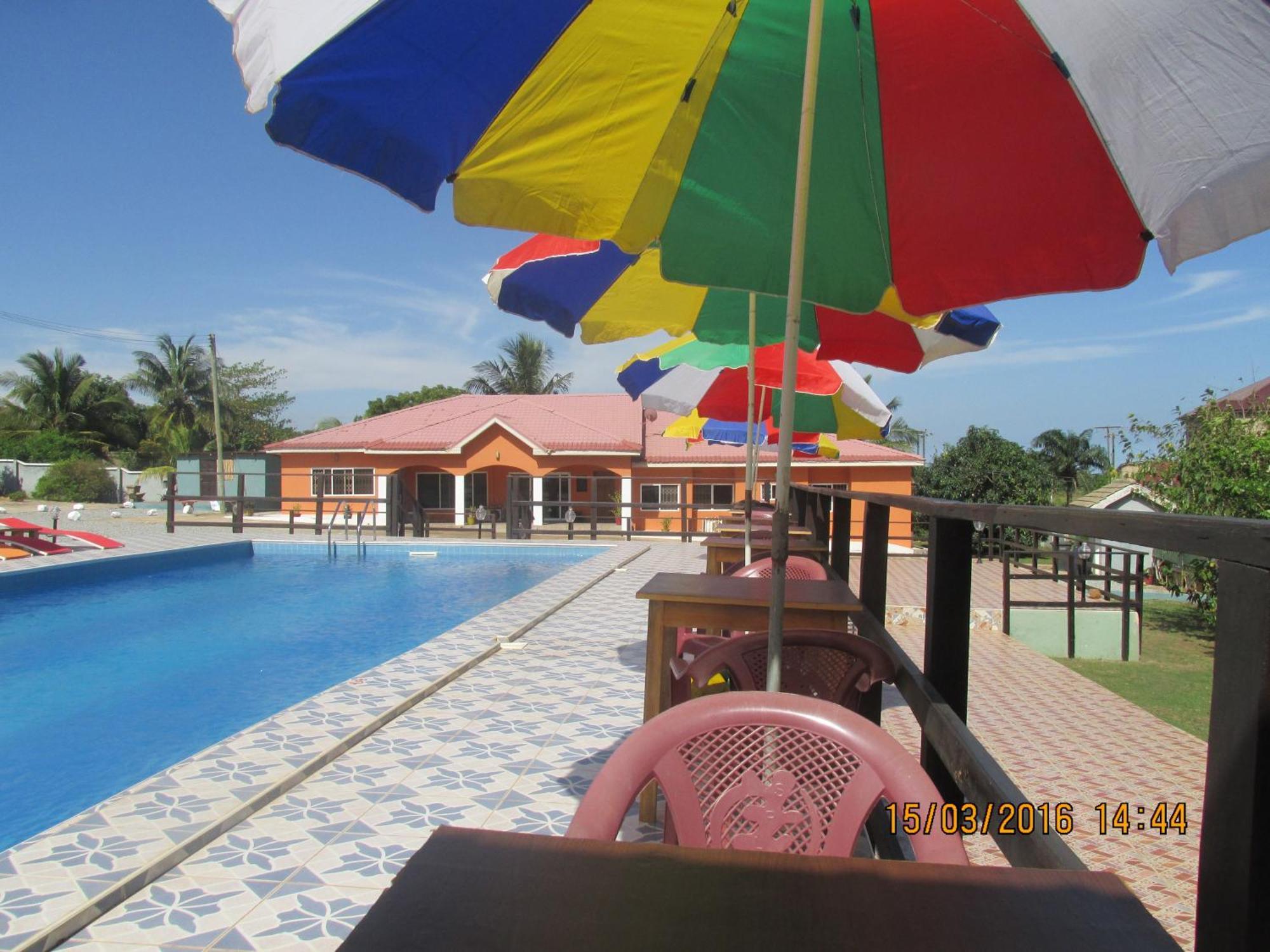 Jamaica Inn Guest House Botianaw Esterno foto