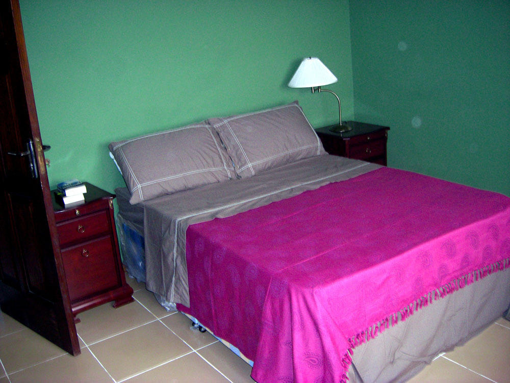 Jamaica Inn Guest House Botianaw Camera foto